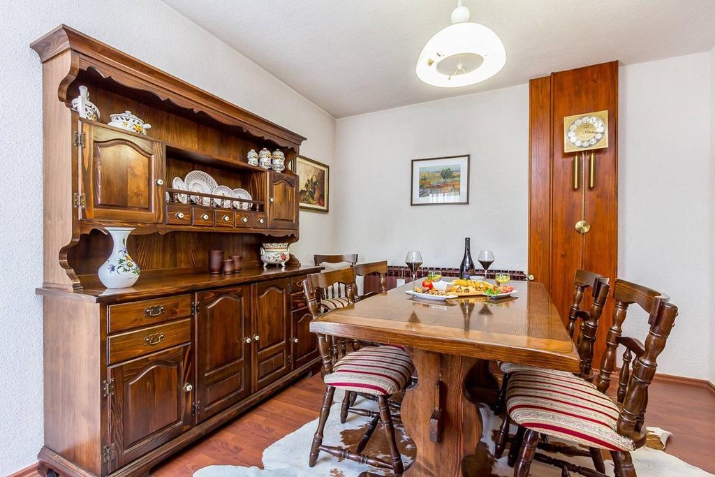 Holiday Home Ermanna Pola Esterno foto